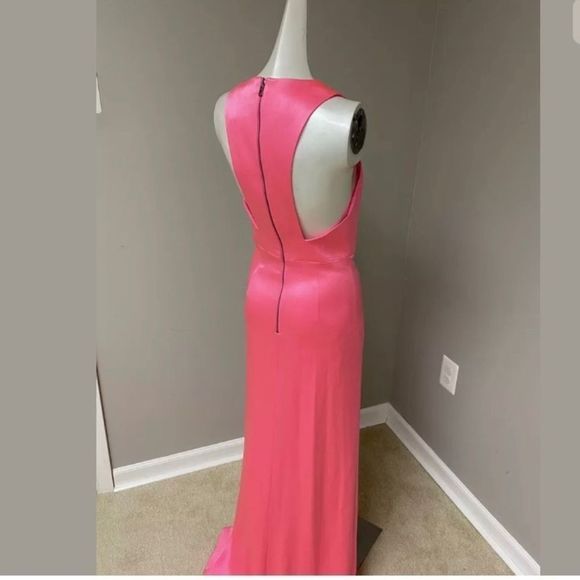 NWOT Alice + Olivia Diana Racerback Gown $440 - Picture 5 of 7